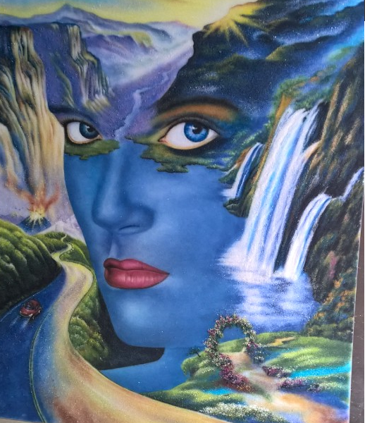 Gemstone painting the Woman’s Face