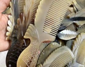 Natural Horn Comb